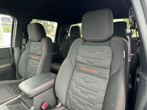New 2026 Nissan Frontier PRO-4X w/ Pro-4x Convenience Package image 27