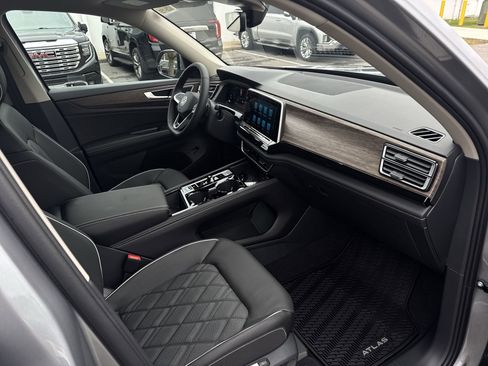 New 2026 Volkswagen Atlas SEL Premium R-Line image 30
