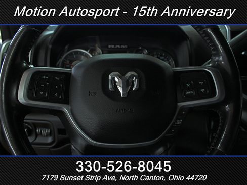 Used 2020 RAM 2500 Big Horn w/ Night Edition AWD/4WD image 17