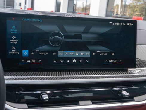 Used 2026 BMW X6 M Competition w/ Executive Package image 24