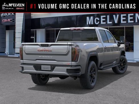 New 2026 GMC Sierra 2500 AT4 w/ AT4 Premium Plus Package AWD/4WD image 4