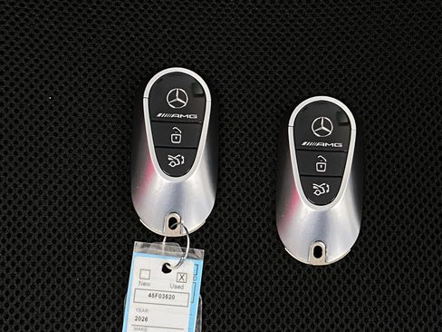 Used 2026 Mercedes-Benz GLC 43 AMG 4MATIC image 9