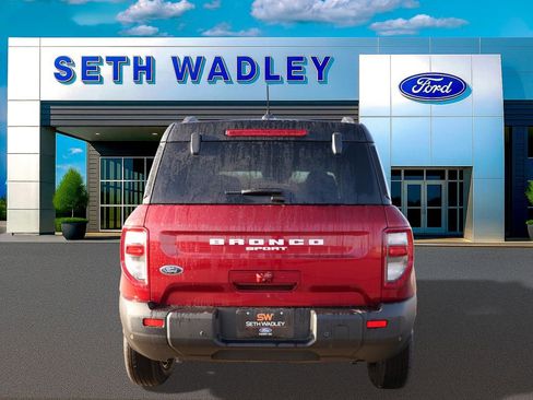 New 2025 Ford Bronco Sport Outer Banks image 3