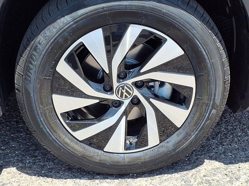 New 2026 Volkswagen Tiguan S image 6