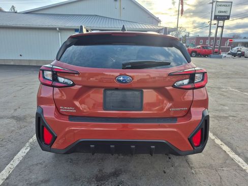 Used 2024 Subaru Crosstrek 2.0i Premium image 6