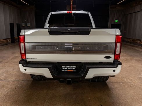 Used 2022 Ford F250 Platinum w/ Tremor Off-Road Package image 8