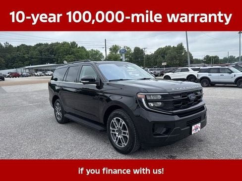 Used 2025 Ford Expedition Active AWD/4WD image 12