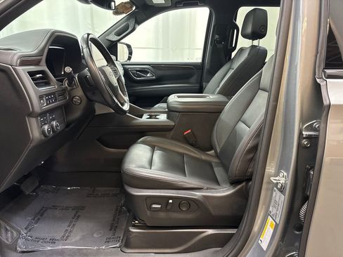 Certified 2023 Chevrolet Tahoe Z71 w/ Luxury Package AWD/4WD image 9