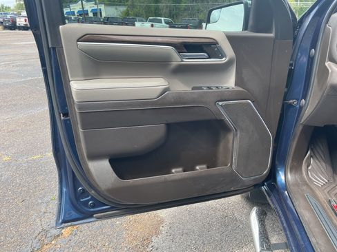 Used 2023 Chevrolet Silverado 1500 LT image 14