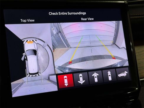 Certified 2022 Jeep Grand Cherokee Summit w/ Luxury Tech Group V image 24