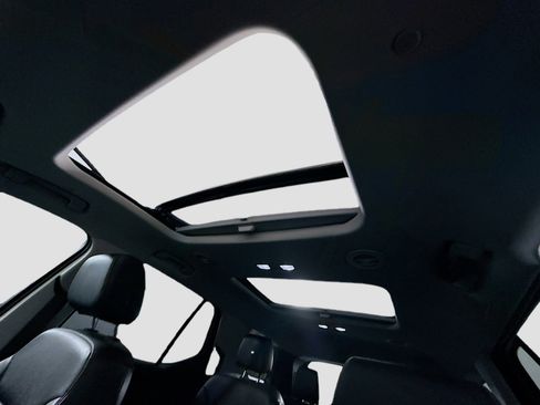 Used 2019 Chevrolet Traverse Premier w/ Redline Edition image 41