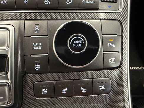 Used 2023 Hyundai Santa Fe Limited image 45