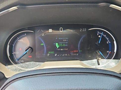 Used 2025 Toyota RAV4 XLE AWD/4WD image 14