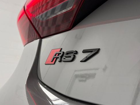 Used 2021 Audi RS 7 Sportback image 18