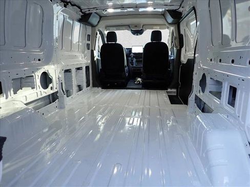 New 2026 Ford Transit 250 Low Roof AWD image 8