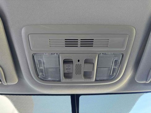 Used 2018 Honda Civic EX-L image 28