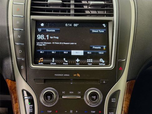 Used 2018 Lincoln MKX Select w/ Select Plus Package image 14