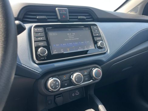 Used 2025 Nissan Versa SV FWD image 16