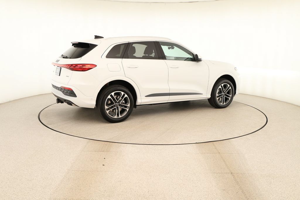 New 2026 Audi Q5 Premium AWD/4WD image 7