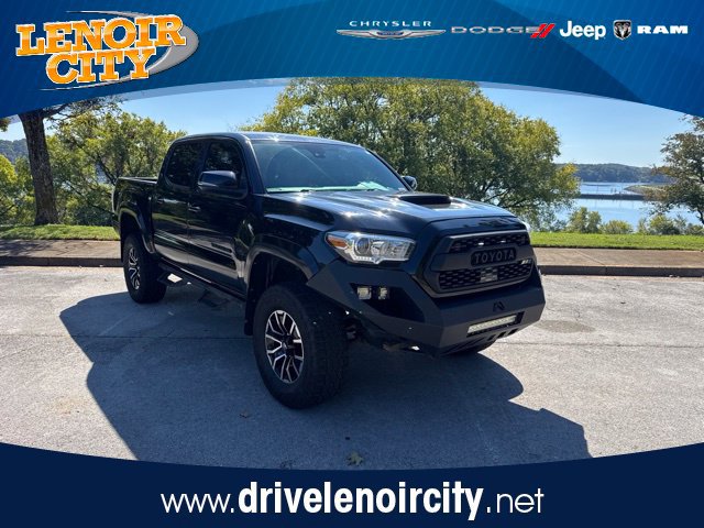 Used 2021 Toyota Tacoma TRD Sport w/ Technology Package AWD/4WD image 1