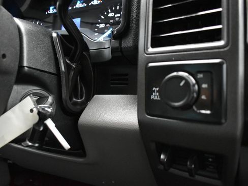 Used 2019 Ford F250 XL w/ Power Equipment Group AWD/4WD image 41