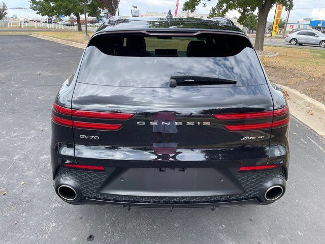 Used 2024 Genesis GV70 3.5T Sport w/ Sport Prestige Package AWD/4WD image 5
