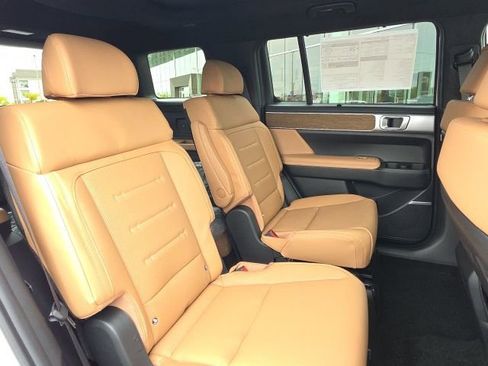 New 2026 Hyundai Santa Fe Calligraphy image 10