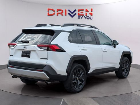 Used 2024 Toyota RAV4 Adventure image 5