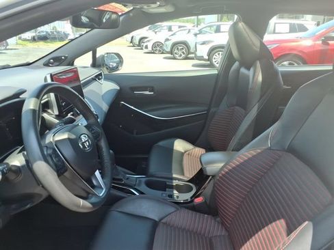 Used 2024 Toyota Corolla XSE FWD image 5