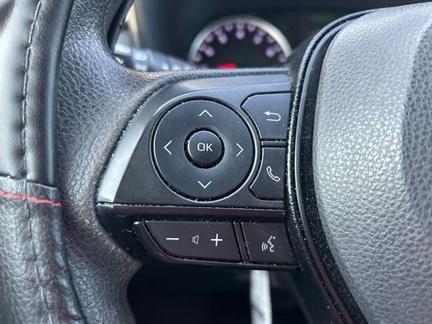 Used 2021 Toyota RAV4 XLE FWD image 21