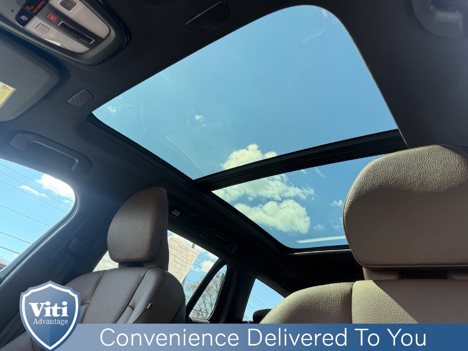 Certified 2025 Volvo V60 B5 Cross Country Plus AWD/4WD image 19