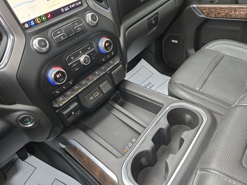 Used 2020 GMC Sierra 1500 Denali w/ Technology Package AWD/4WD image 25
