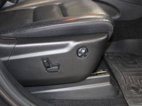 Used 2021 Jeep Grand Cherokee Limited w/ Trailer Tow Group IV image 29