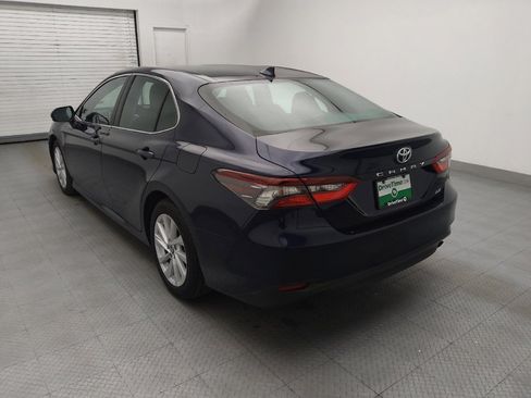 Used 2022 Toyota Camry LE image 5