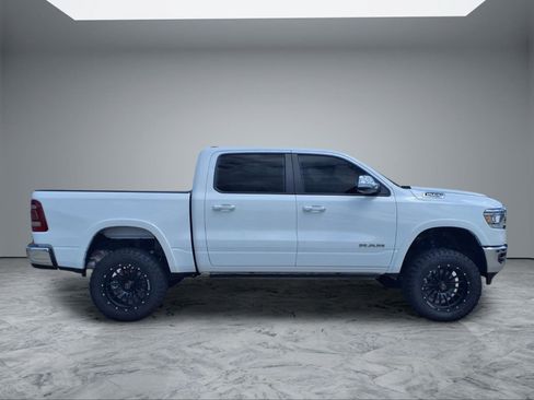 Used 2022 RAM 1500 Laramie AWD/4WD image 8