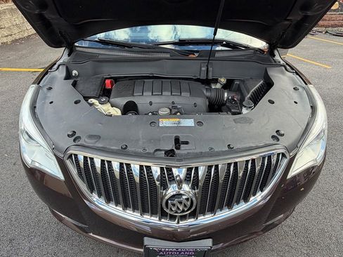 Used 2017 Buick Enclave Leather image 17