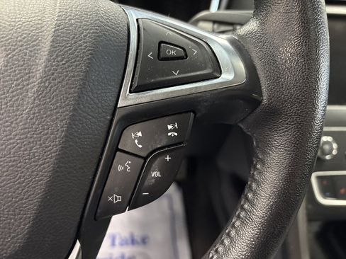 Used 2020 Ford Fusion SEL image 36