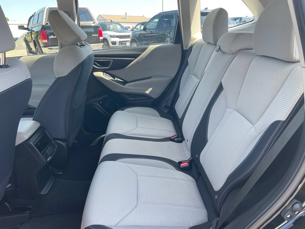 Used 2021 Subaru Forester AWD/4WD image 7
