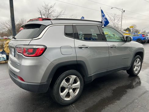 Used 2018 Jeep Compass Latitude w/ Popular Equipment Group image 6
