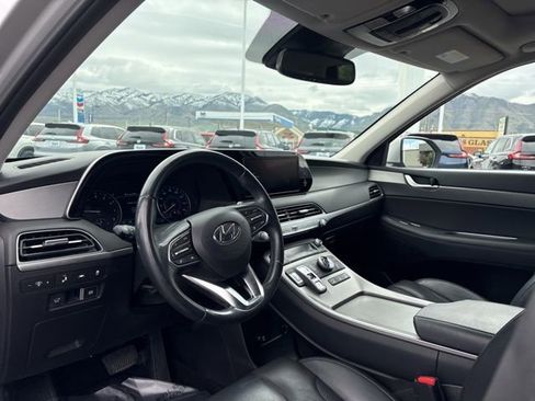 Used 2022 Hyundai Palisade SEL w/ 8P Bench Seat Package AWD/4WD image 10