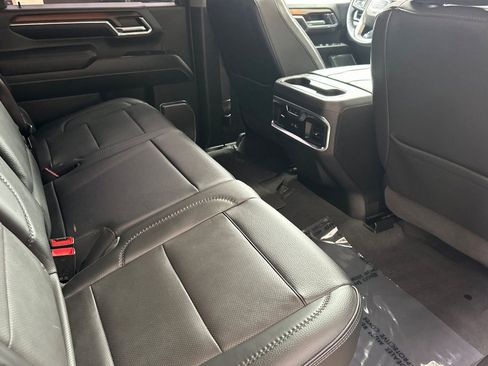 Certified 2024 GMC Sierra 2500 Denali w/ Denali Reserve Package image 18