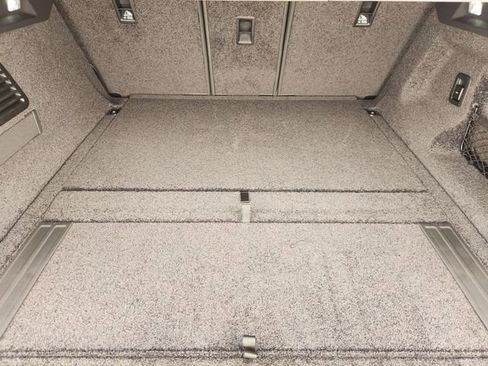 New 2026 Land Rover Range Rover SE image 22