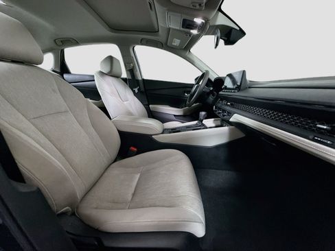 Used 2023 Honda Accord EX image 29