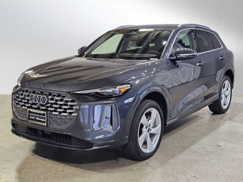 New 2025 Audi Q5 Premium Plus image 3