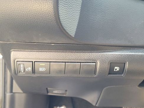 Used 2024 Toyota Corolla LE image 23