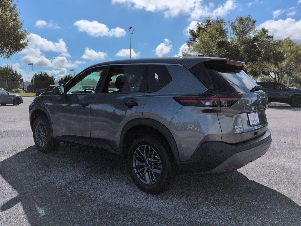 Certified 2023 Nissan Rogue S AWD/4WD image 6