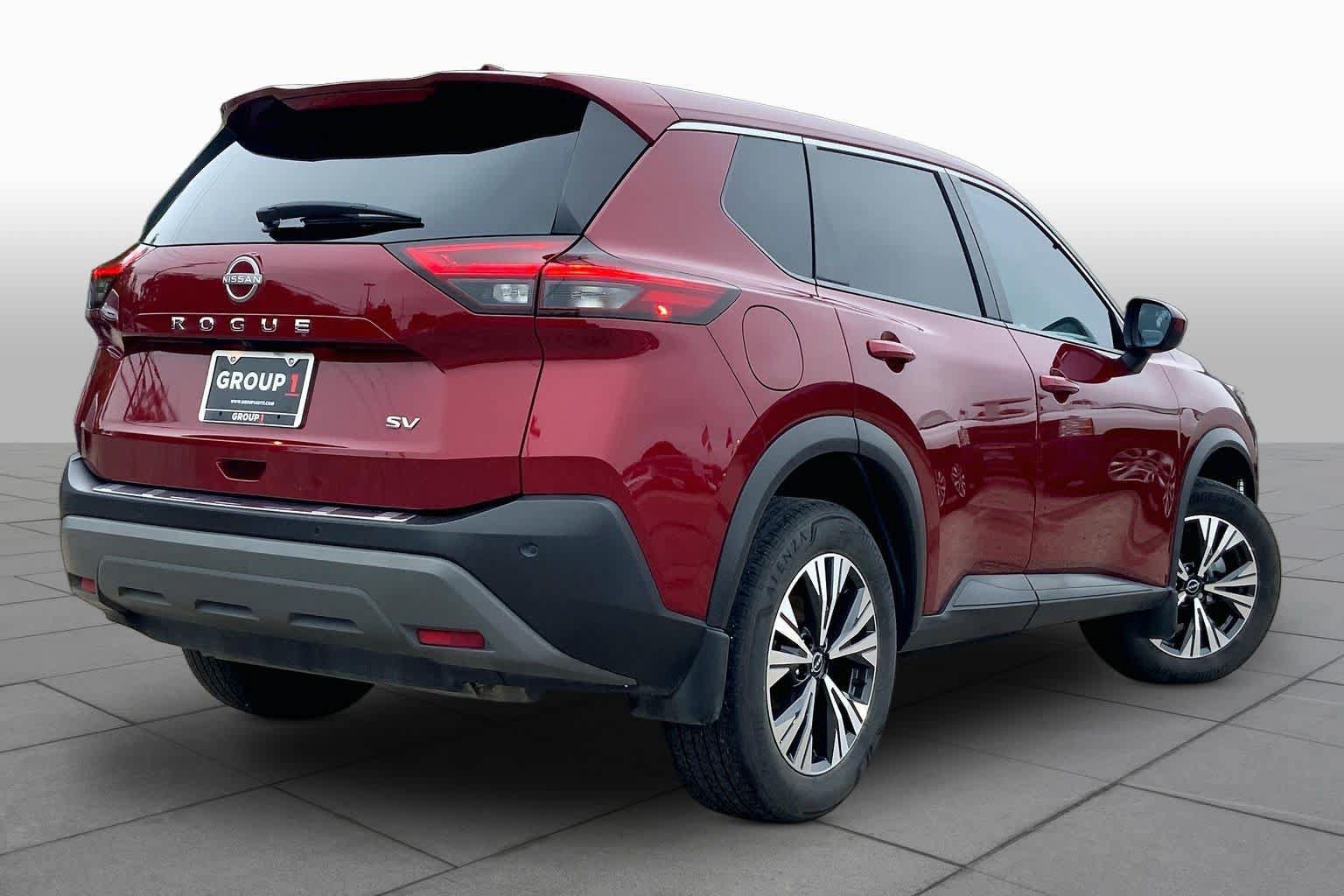Used 2023 Nissan Rogue SV FWD image 13