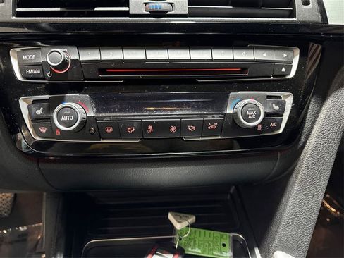 Used 2017 BMW 330i xDrive Sedan image 27