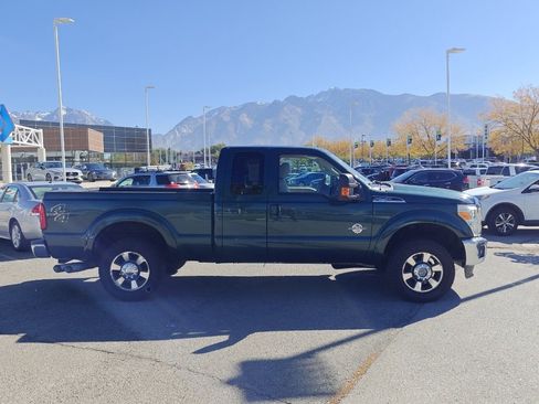 Used 2011 Ford F250 Lariat image 8