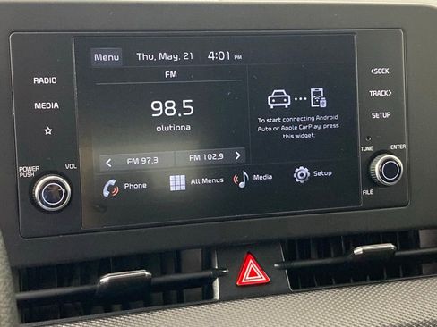Used 2025 Kia Sportage LX AWD/4WD image 4